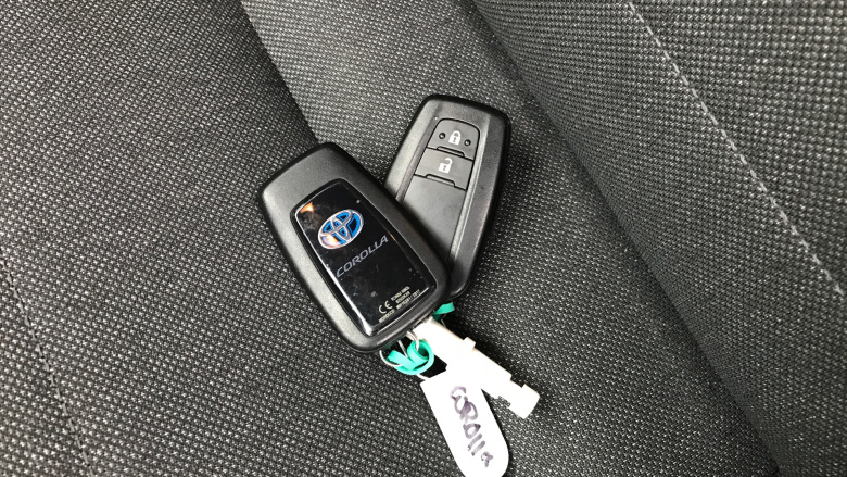 Toyota Corolla 1.8 VVT-i Hybrid Design 5dr CVT Hybrid Hatchback